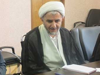 امثال زیباکلام از بی سوادی رنج می برند/ استکبار ستیزی ملت ایران از شعار «هیهات من الذله» قیام حسینی نشأت می گیرد